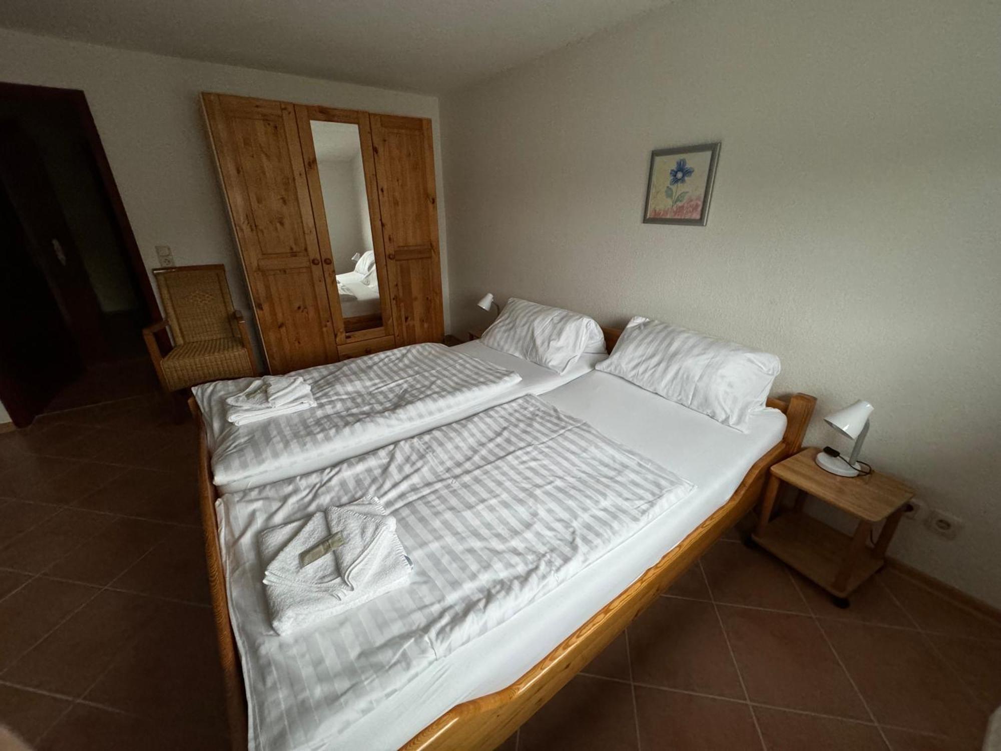Hotel Panorama Wees Ngoại thất bức ảnh
