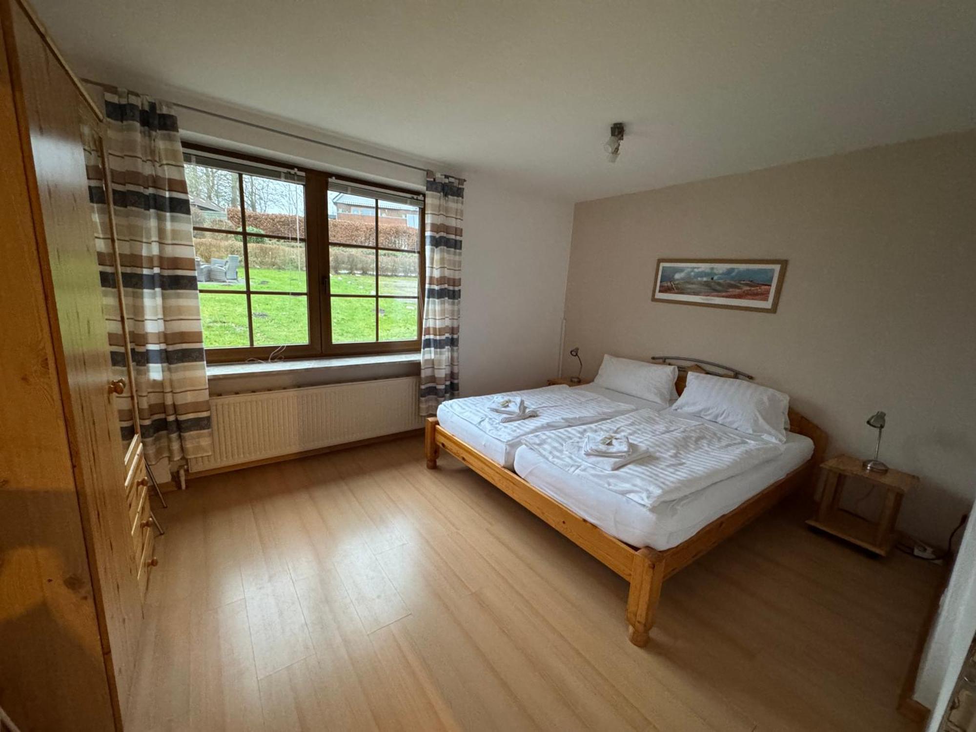 Hotel Panorama Wees Ngoại thất bức ảnh